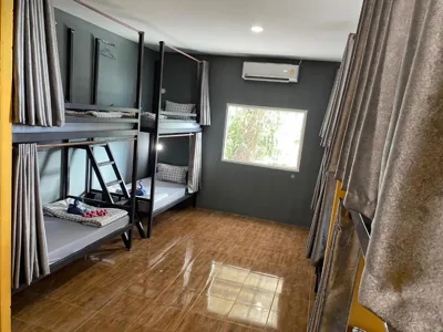 The view Hostel – Photos 6
